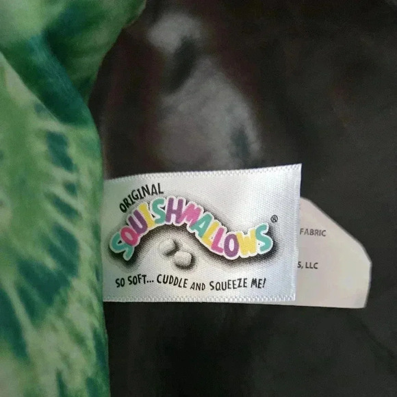 Rocio the Triceratops Squishmallows  8" Stuffed Plush/Animal Nwt - Picture 3 of 4